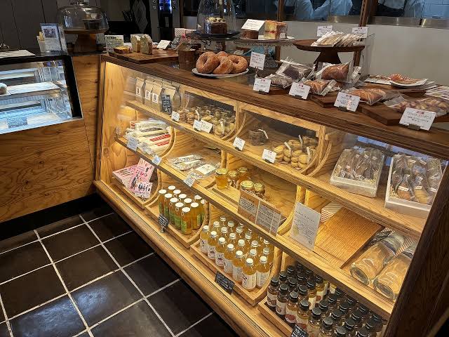 セテュヌ・ボンニデー ベイクドカフェ 外観